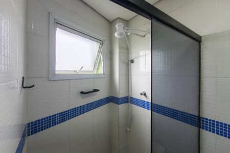 Apartamento para alugar com 55m², 2 quartos e sem vagaBanheiro 