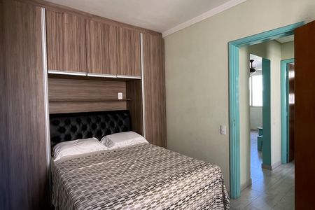 Quarto 2 de apartamento para alugar com 2 quartos, 74m² em José Menino, Santos