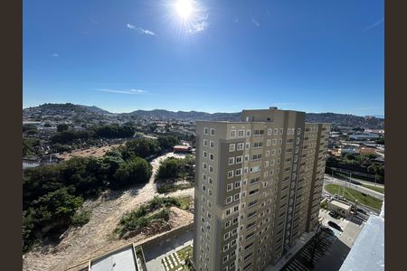 Vista da Sala de apartamento para alugar com 2 quartos, 41m² em Inhaúma, Rio de Janeiro