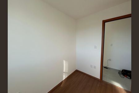Apartamento para alugar com 41m², 2 quartos e 1 vagaQuarto 2