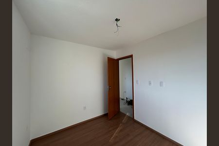 Quarto 1 de apartamento para alugar com 2 quartos, 41m² em Inhaúma, Rio de Janeiro