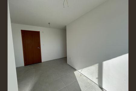 Sala de apartamento para alugar com 2 quartos, 41m² em Inhaúma, Rio de Janeiro