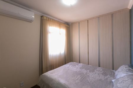 Apartamento à venda com 135m², 3 quartos e 3 vagas