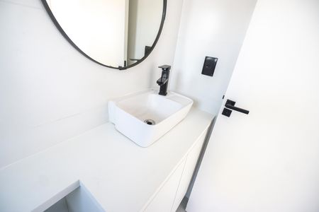 Apartamento para alugar com 34m², 1 quarto e sem vaga Apartamento para alugar com 34m², 1 quarto e sem vagaPia