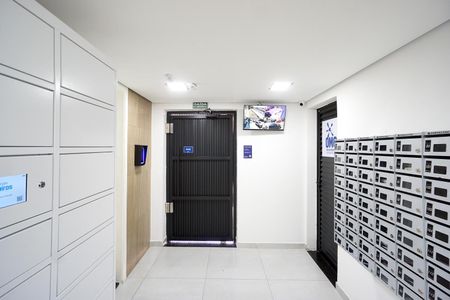 Apartamento para alugar com 34m², 1 quarto e sem vaga Apartamento para alugar com 34m², 1 quarto e sem vagaHall de entrada