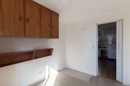 Quarto 2 de apartamento para alugar com 2 quartos, 48m² em Itaquera, São Paulo