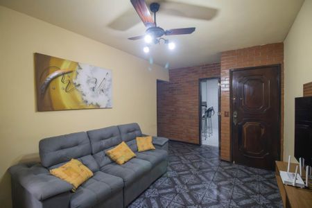 Sala de apartamento para alugar com 3 quartos, 80m² em Rocha, São Gonçalo