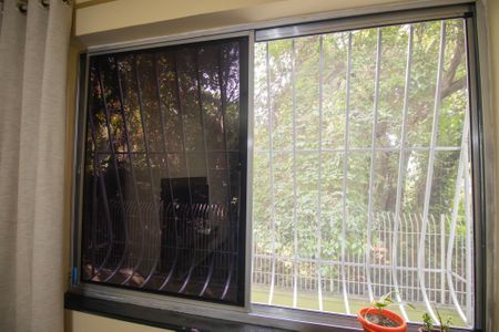 Sala de apartamento para alugar com 3 quartos, 80m² em Rocha, São Gonçalo