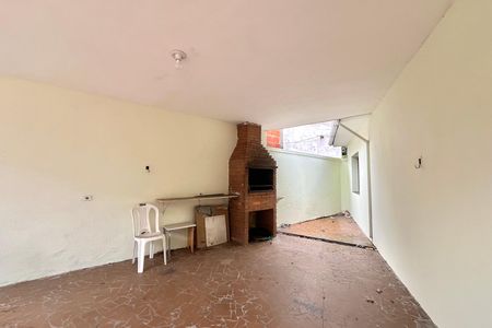 Casa para alugar com 240m², 2 quartos e 7 vagas