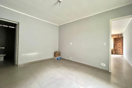 Casa para alugar com 240m², 2 quartos e 7 vagas Casa para alugar com 240m², 2 quartos e 7 vagasSuite