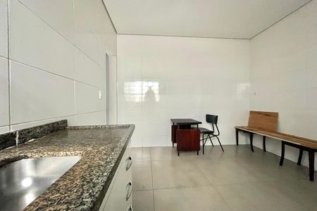 Casa para alugar com 240m², 2 quartos e 7 vagas Casa para alugar com 240m², 2 quartos e 7 vagasCozinha