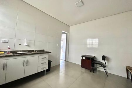 Casa para alugar com 240m², 2 quartos e 7 vagas Casa para alugar com 240m², 2 quartos e 7 vagasCozinha