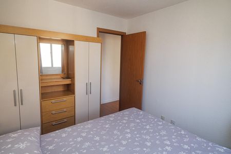 Quarto 2 de apartamento para alugar com 2 quartos, 60m² em Santa Cruz, Rio de Janeiro