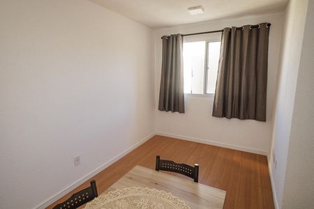 Sala de apartamento para alugar com 2 quartos, 60m² em Santa Cruz, Rio de Janeiro