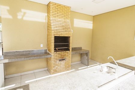 Apartamento para alugar com 60m², 2 quartos e 1 vagaÁrea comum - Churrasqueira