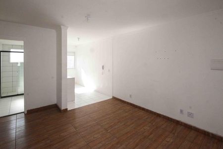 Sala de apartamento para alugar com 2 quartos, 50m² em Jardim da Laranjeira (zona Leste), São Paulo
