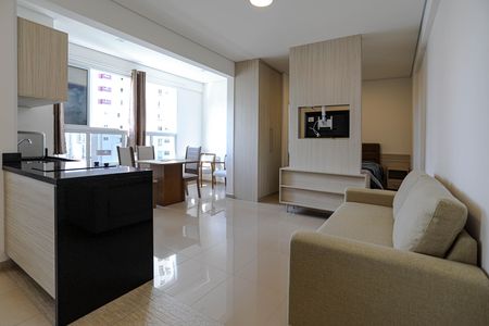 Sala de apartamento para alugar com 1 quarto, 43m² em Vila Mogilar, Mogi das Cruzes