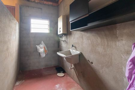 Casa para alugar com 110m², 2 quartos e 1 vaga Casa para alugar com 110m², 2 quartos e 1 vagaÁrea de Serviço