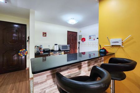 Apartamento à venda com 103m², 2 quartos e 2 vagas Apartamento à venda com 103m², 2 quartos e 2 vagasCozinha
