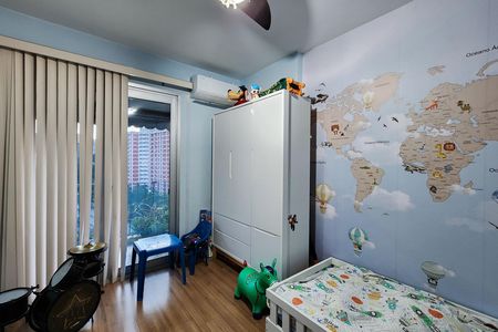 Apartamento à venda com 103m², 2 quartos e 2 vagas Apartamento à venda com 103m², 2 quartos e 2 vagasQuarto