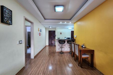 Apartamento à venda com 103m², 2 quartos e 2 vagas Apartamento à venda com 103m², 2 quartos e 2 vagasSala