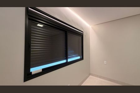 Casa à venda com 248m², 4 quartos e 4 vagas Casa à venda com 248m², 4 quartos e 4 vagasSuíte 2