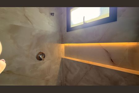 Casa à venda com 248m², 4 quartos e 4 vagas Casa à venda com 248m², 4 quartos e 4 vagasBanheiro da Suíte 3