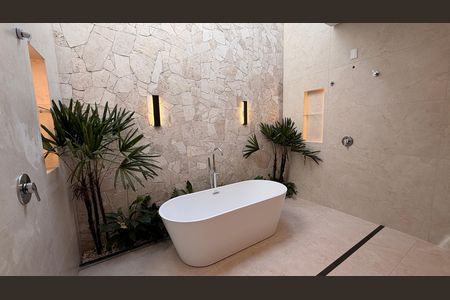 Casa à venda com 248m², 4 quartos e 4 vagas Casa à venda com 248m², 4 quartos e 4 vagasBanheiro da Suíte 1