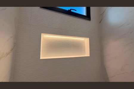 Casa à venda com 248m², 4 quartos e 4 vagas Casa à venda com 248m², 4 quartos e 4 vagasBanheiro da Suíte 4