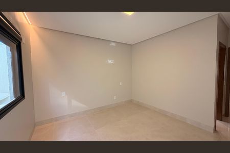 Casa à venda com 248m², 4 quartos e 4 vagas Casa à venda com 248m², 4 quartos e 4 vagasSuíte 2