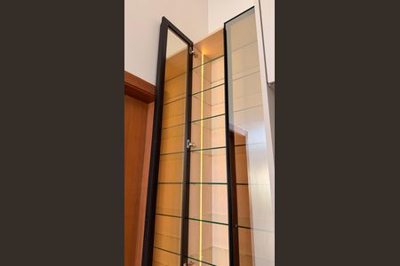 Casa à venda com 248m², 4 quartos e 4 vagas Casa à venda com 248m², 4 quartos e 4 vagasDetalhe da cozinha