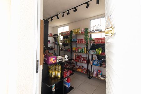 Área comum de apartamento para alugar com 2 quartos, 38m² em Umbara, Curitiba