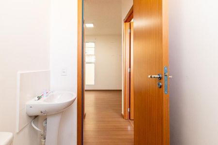 Apartamento para alugar com 38m², 2 quartos e sem vaga Apartamento para alugar com 38m², 2 quartos e sem vagaBanheiro Social