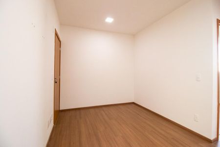 Sala de apartamento para alugar com 2 quartos, 38m² em Umbara, Curitiba