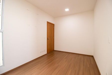 Sala de apartamento para alugar com 2 quartos, 38m² em Umbara, Curitiba