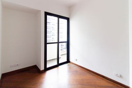 Apartamento para alugar com 130m², 3 quartos e 3 vagas Apartamento para alugar com 130m², 3 quartos e 3 vagasSala de TV