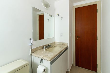 Apartamento para alugar com 130m², 3 quartos e 3 vagas Apartamento para alugar com 130m², 3 quartos e 3 vagasBanheiro da Suíte 3