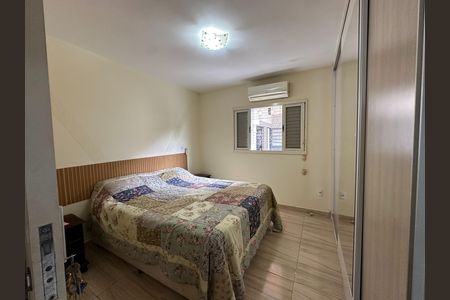 Casa de condomínio para alugar com 280m², 3 quartos e 3 vagasSuíte 