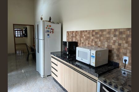 Casa de condomínio para alugar com 280m², 3 quartos e 3 vagasCozinha