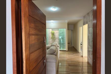 Casa de condomínio para alugar com 280m², 3 quartos e 3 vagasSala