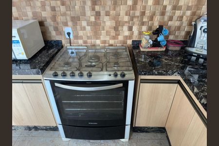 Casa de condomínio para alugar com 280m², 3 quartos e 3 vagasCozinha