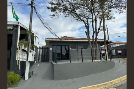 Casa de condomínio para alugar com 280m², 3 quartos e 3 vagasAcademia