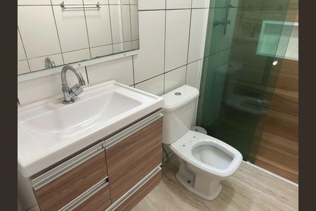 Casa de condomínio para alugar com 280m², 3 quartos e 3 vagasBanheiro Corredor