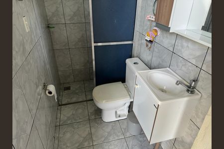 Casa de condomínio para alugar com 280m², 3 quartos e 3 vagasBanheiro Social