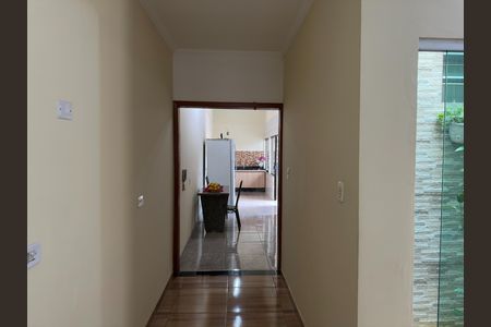 Casa de condomínio para alugar com 280m², 3 quartos e 3 vagasCorredor