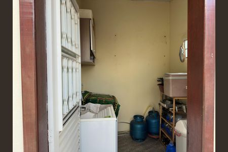 Casa de condomínio para alugar com 280m², 3 quartos e 3 vagasCozinha