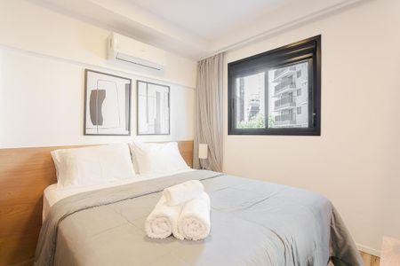 Quarto de kitnet/studio à venda com 1 quarto, 27m² em Pinheiros, São Paulo