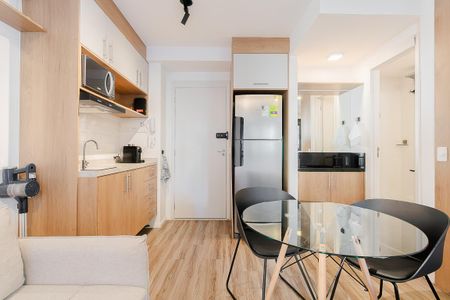 Studio à venda com 27m², 1 quarto e sem vaga Studio à venda com 27m², 1 quarto e sem vagaCozinha