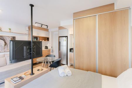 Studio à venda com 27m², 1 quarto e sem vaga Studio à venda com 27m², 1 quarto e sem vagaQuarto