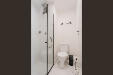 Studio à venda com 27m², 1 quarto e sem vaga Studio à venda com 27m², 1 quarto e sem vagaBanheiro